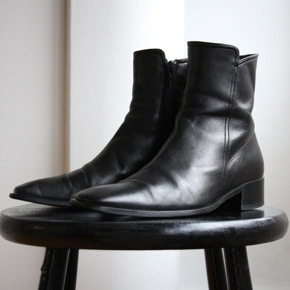 Browns Couture Shoes - 1990’s Browns Couture Black Leather Ankle Boot